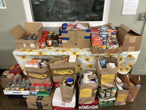 Weed Man Tulsa North Donates 466 Pounds of Food to Food Bank of Eastern Oklahoma